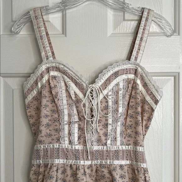 Vintage Gunne Sax lace up sweetheart pink ditzy floral midi dress ribbons & lace - Picture 3 of 10